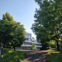 Schulgebäude des Max-Planck-Gymnasiums in Schorndorf